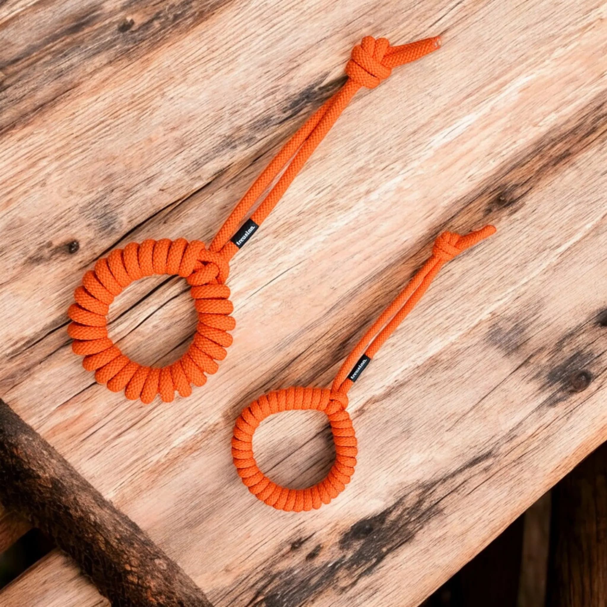 treusinn. Tau-Spielzeug LOOPY Orange