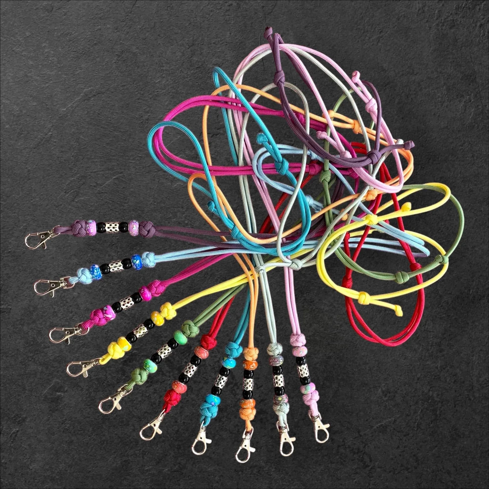 Individuelle Hundeaccessoires aus nachhaltigen Materialien